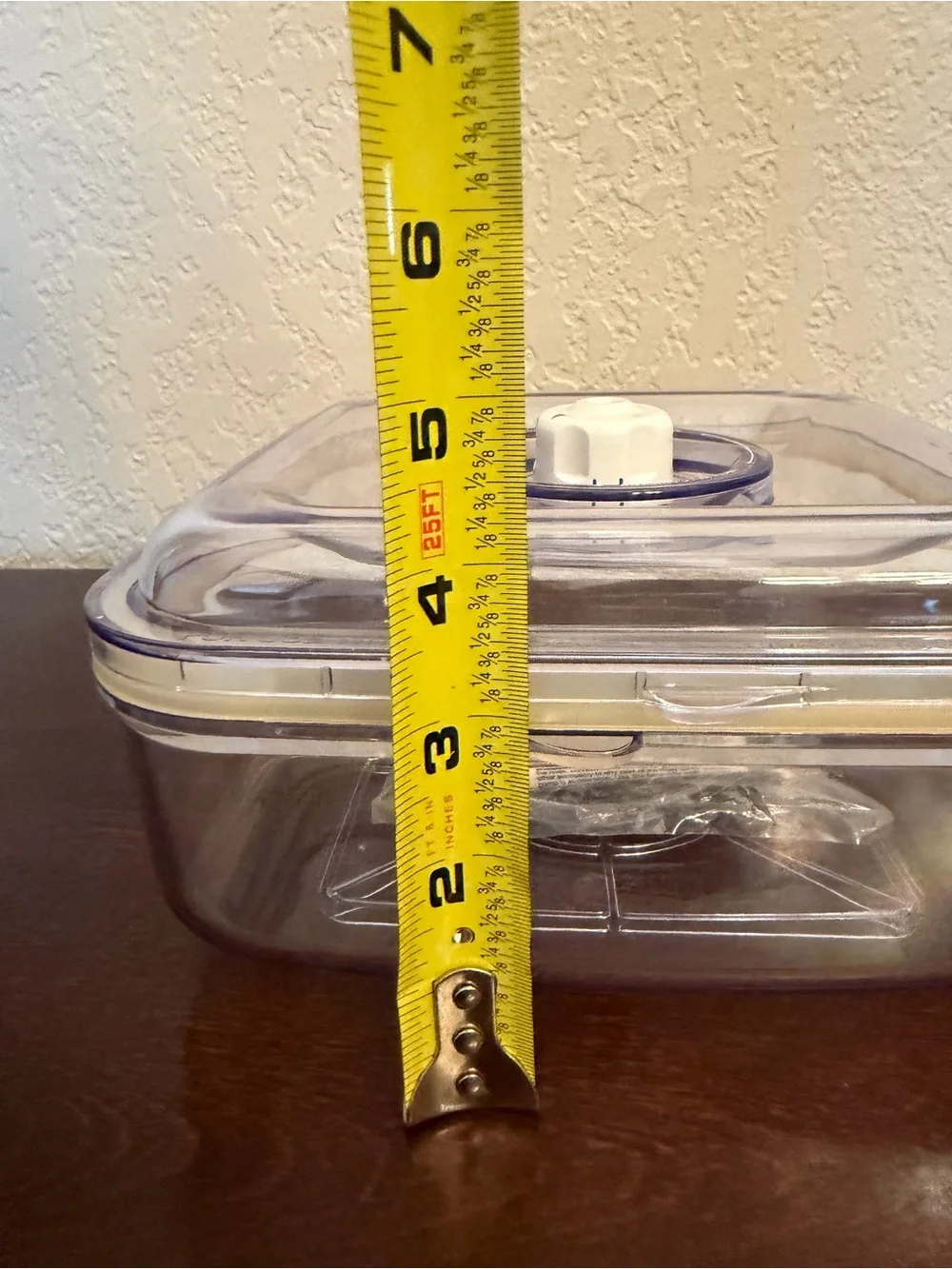 FoodSaver Vacuum Seal Quick Marinating 2.25 Qt Square Canister Container + Hose